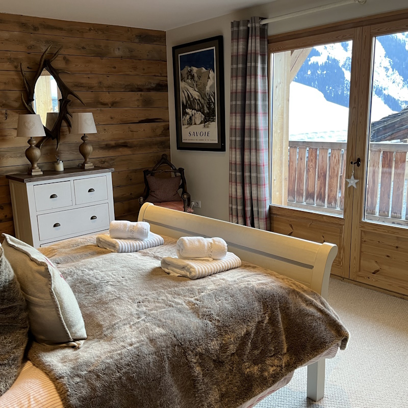 Master bedroom at ski chalet Falcon in St Foy, France