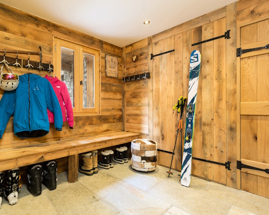 Ski/boot room at ski chalet Falcon in St Foy, France